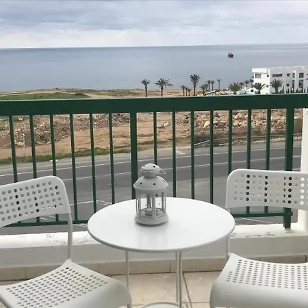 公寓 Ikaria Village , 202 Paphos