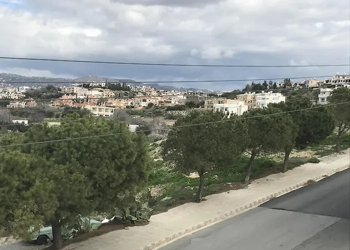 Ikaria Village , 202 * Πάφος