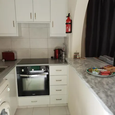 Ikaria Village , 202 * パ フォス